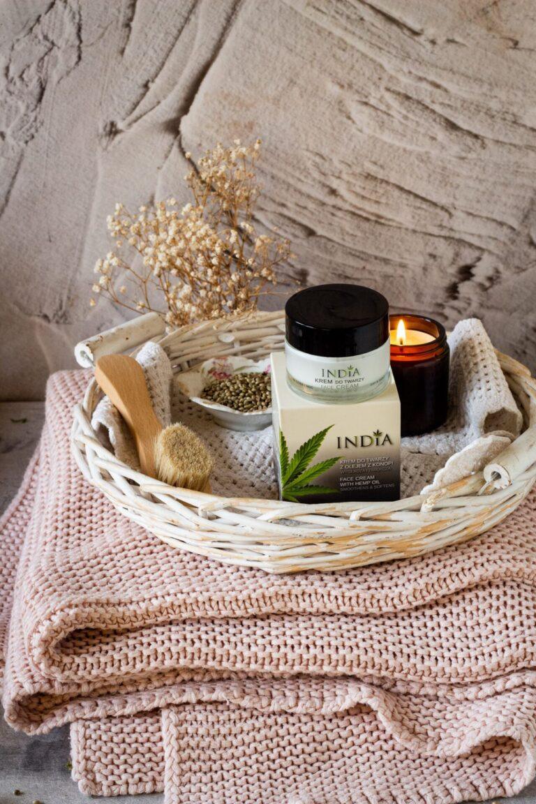 krem-twarz-sloik-1600